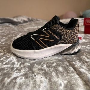 Brand new leopard new balance toddler girls 5.5c wide